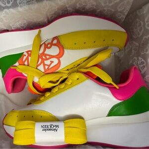 Alexander McQueen sneakers women’s size 36(6) practically new only worn once